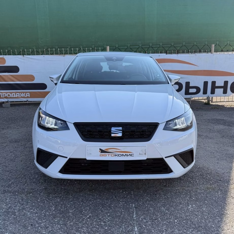 SEAT Ibiza фото 2