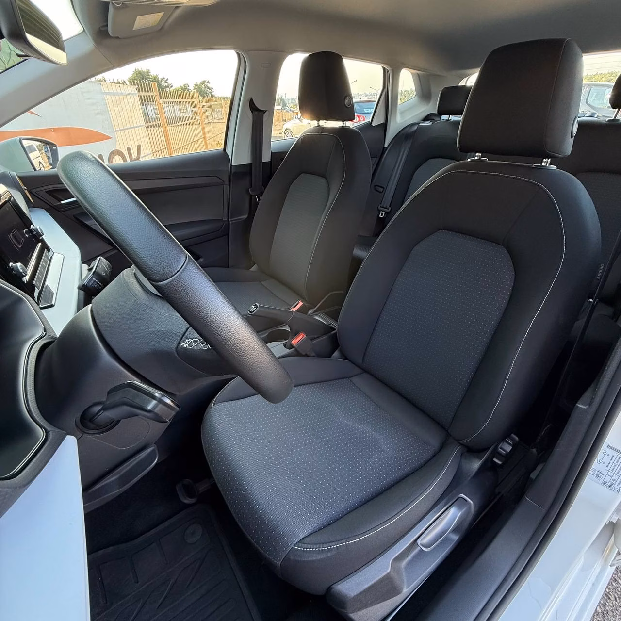 SEAT Ibiza фото 8