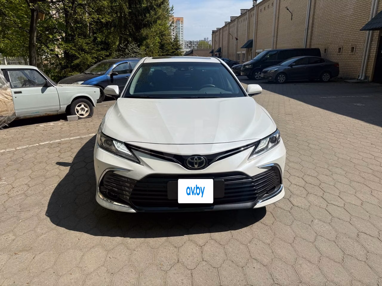 Toyota Camry фото 3