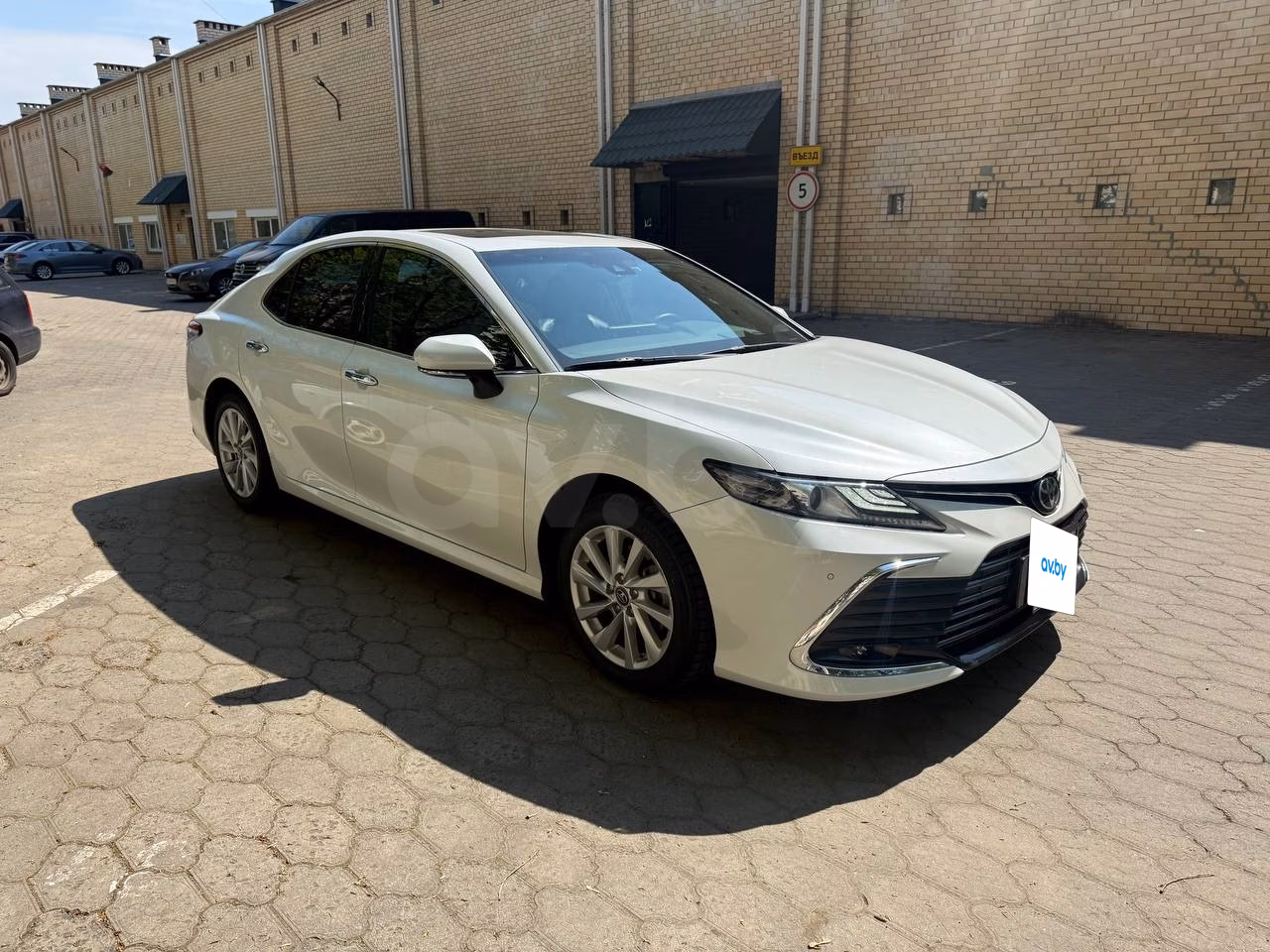 Toyota Camry фото 4