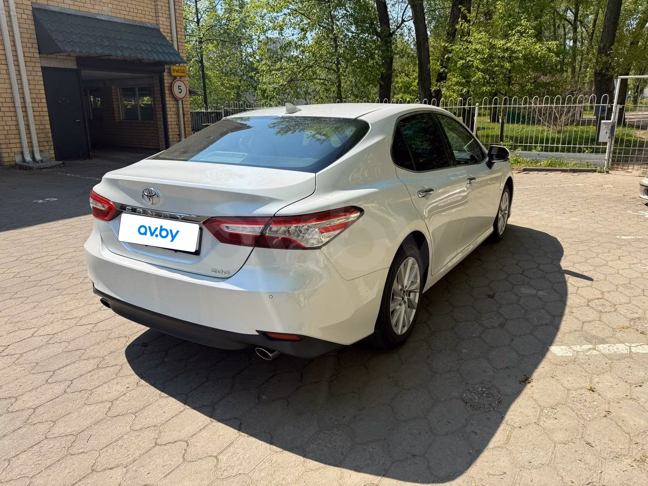 Toyota Camry фото 5