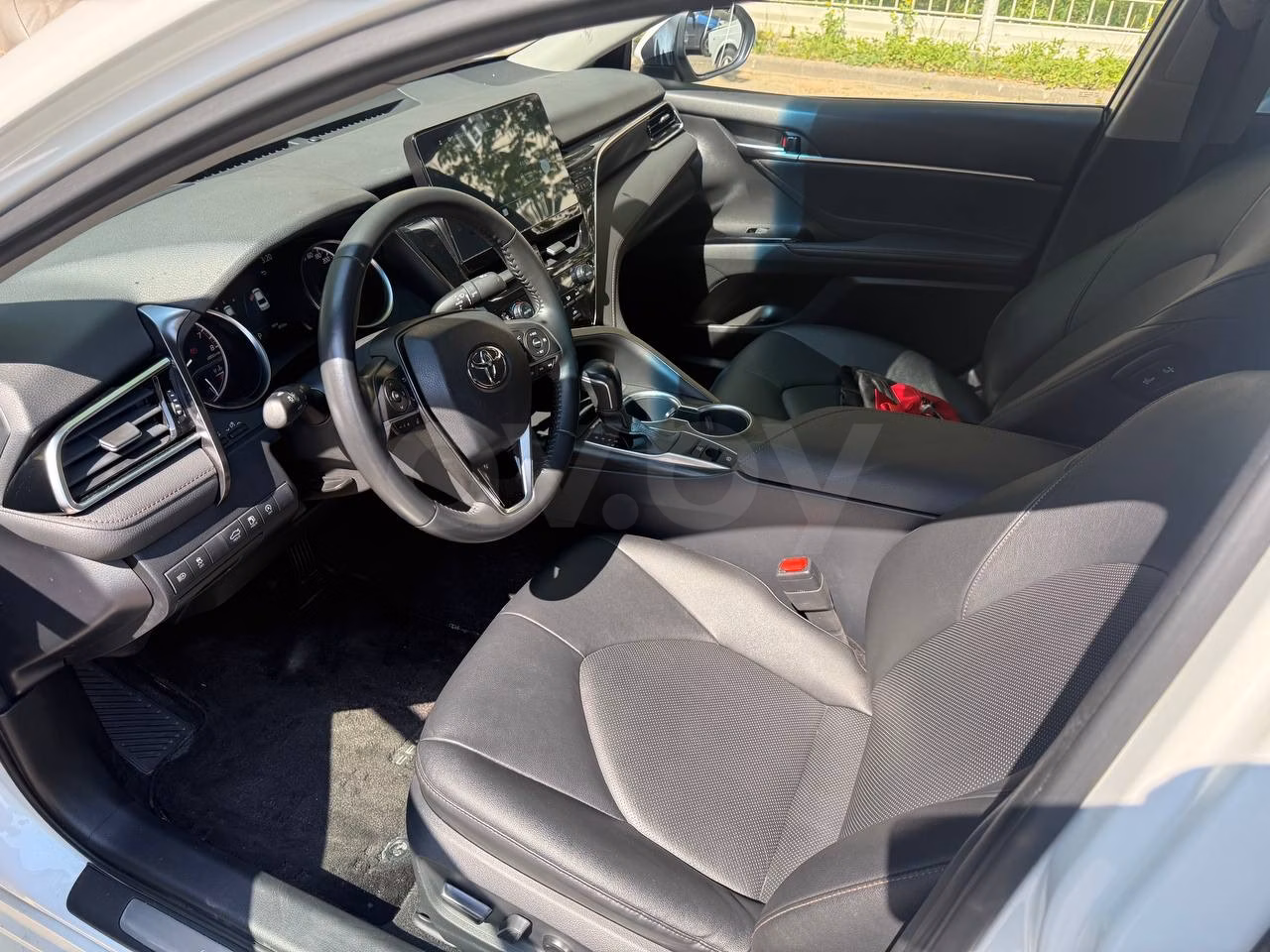Toyota Camry фото 8