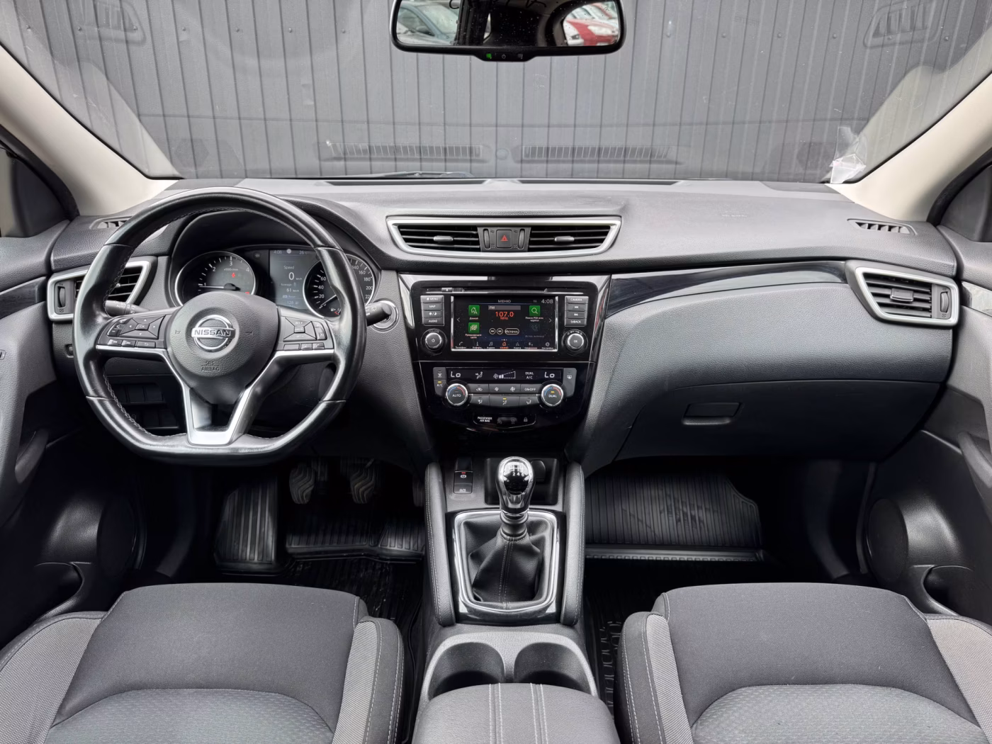 Nissan Qashqai фото 12