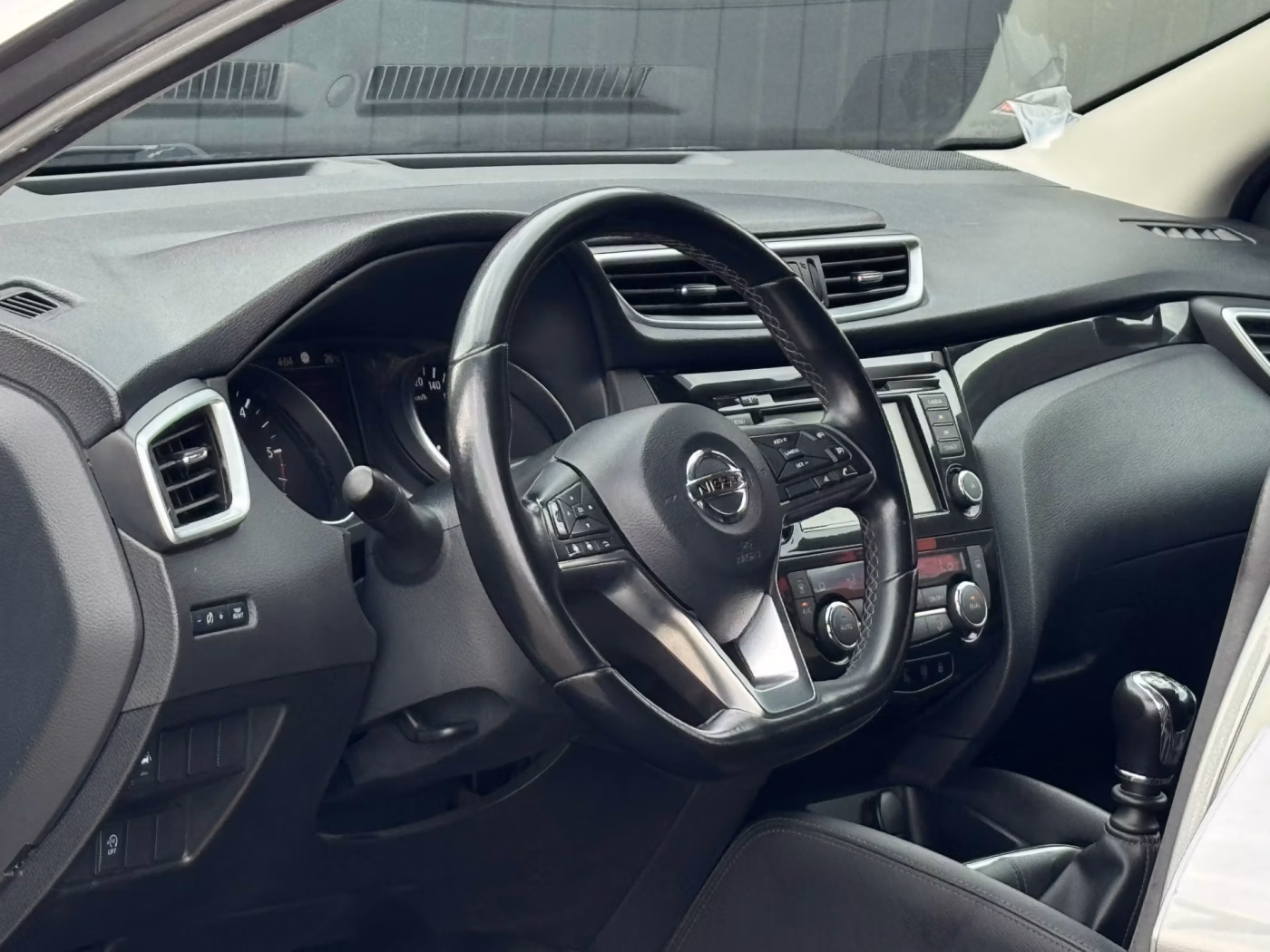 Nissan Qashqai фото 15
