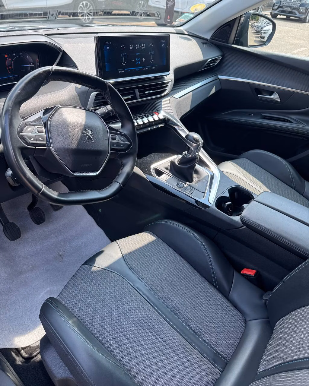 Peugeot 3008 фото 10
