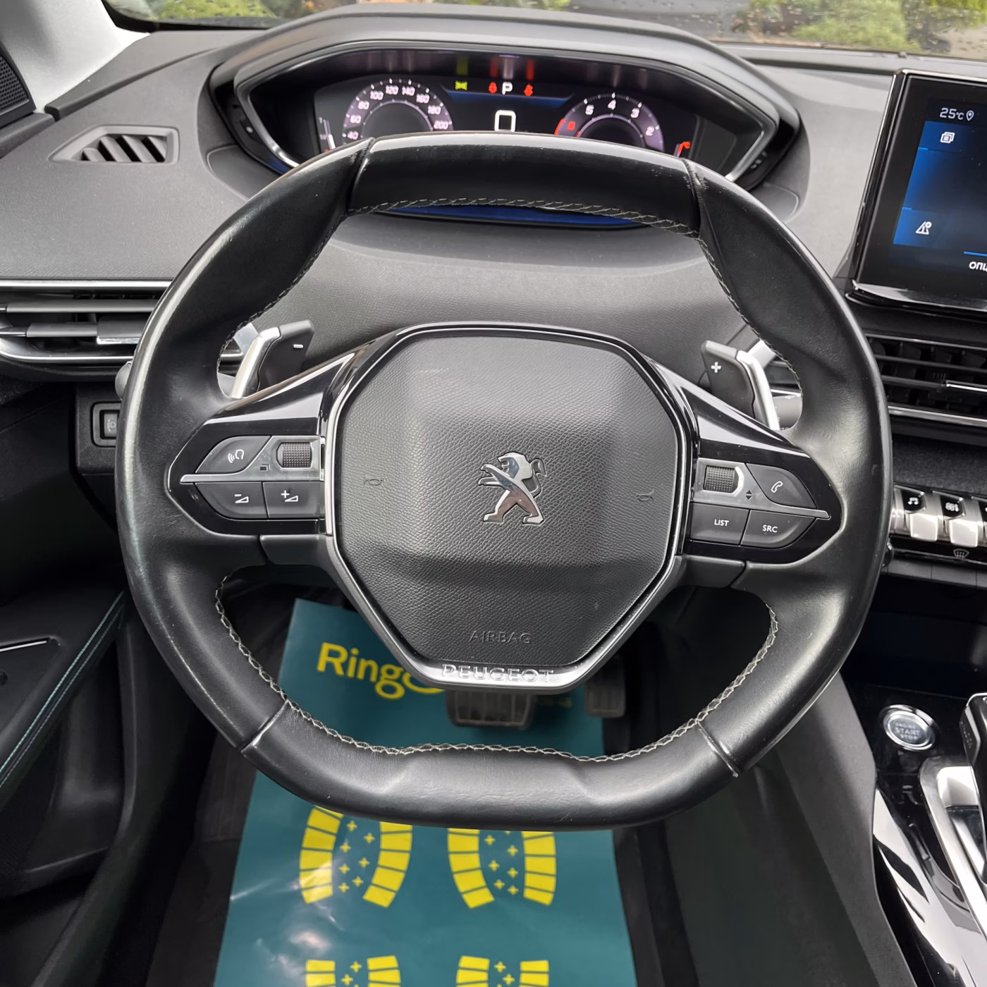 Peugeot 5008 фото 20