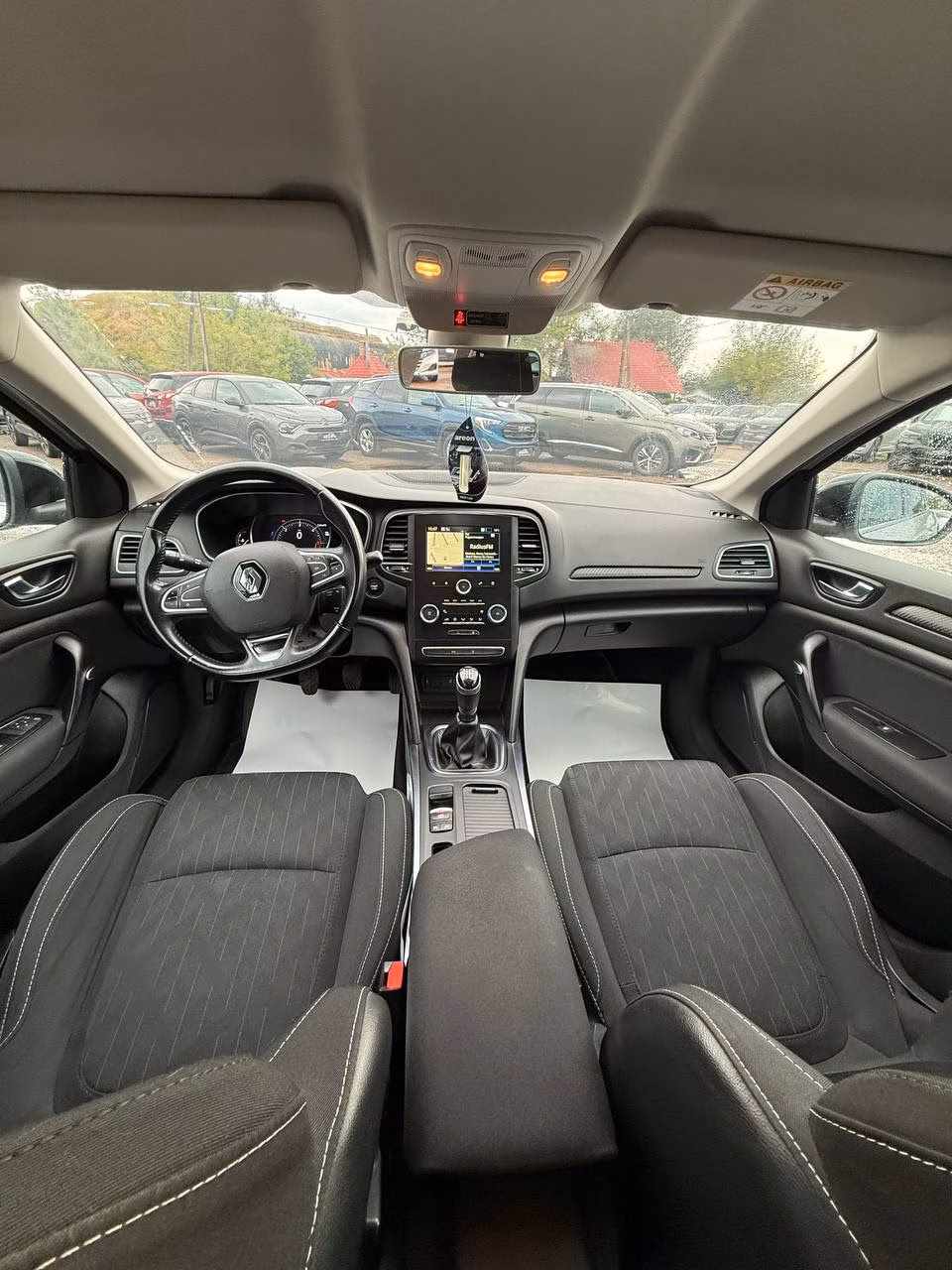 Renault Megane фото 13