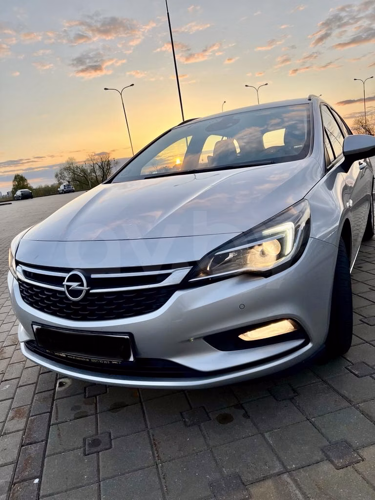 Opel Astra фото 5