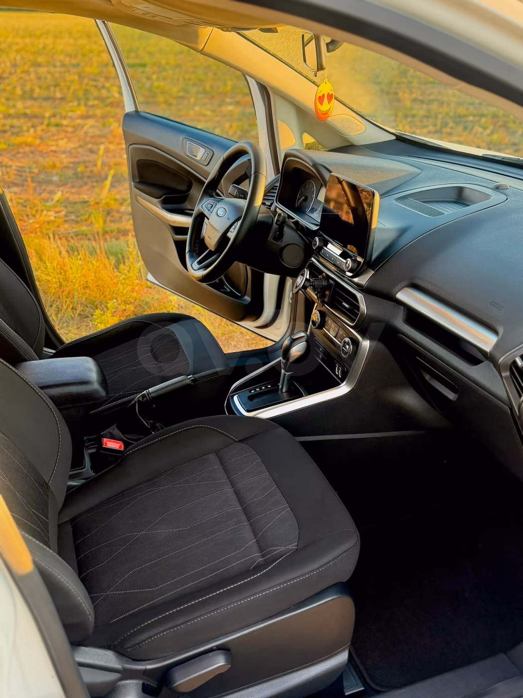 Ford EcoSport фото 7