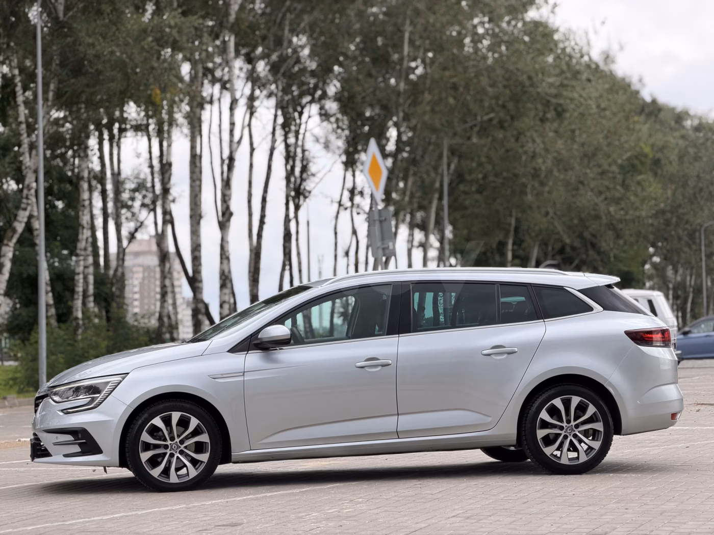 Renault Megane фото 18