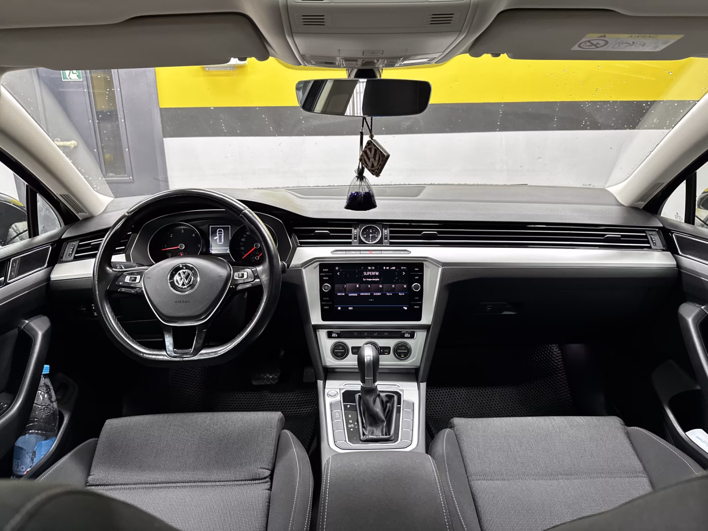 Volkswagen Passat фото 9