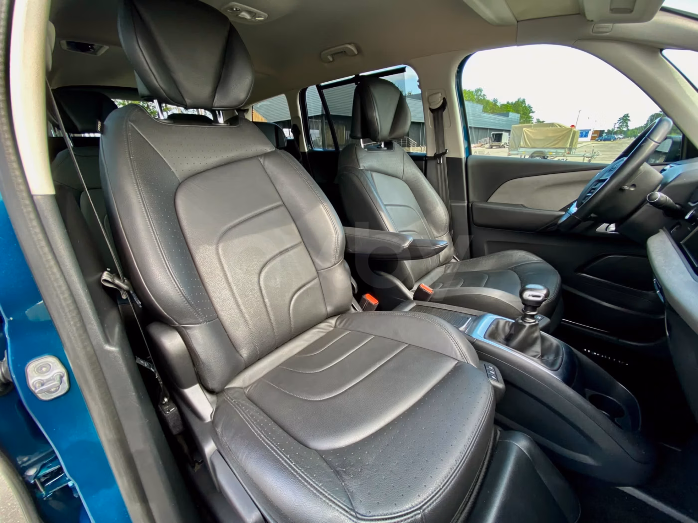 Citroen C4 Grand Spacetourer фото 13