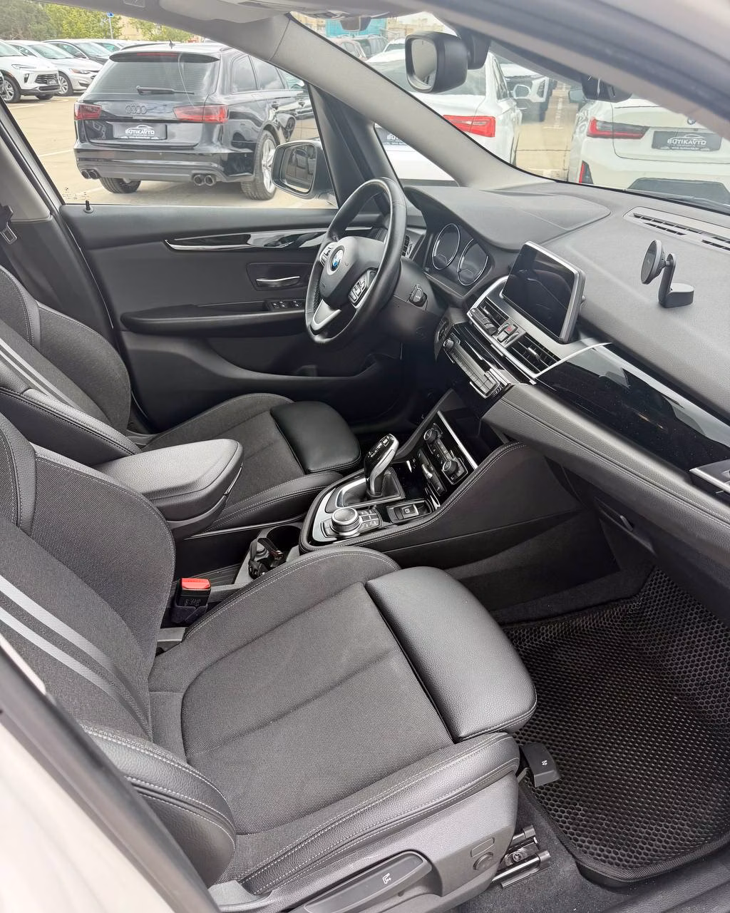 BMW 2 серия Gran Tourer фото 8