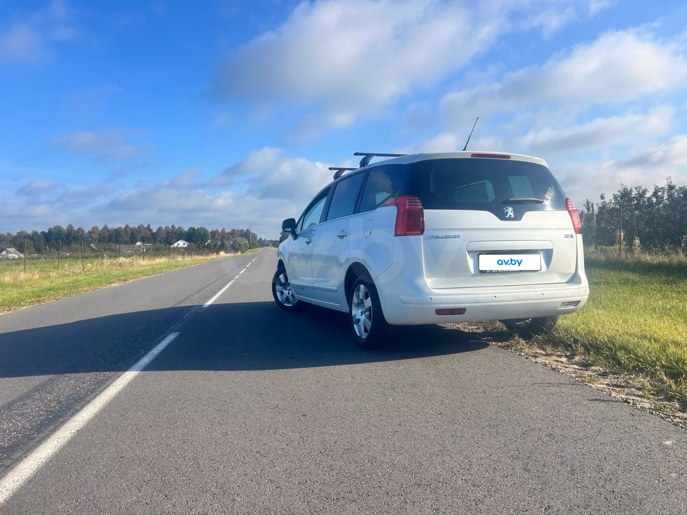 Peugeot 5008 фото 5