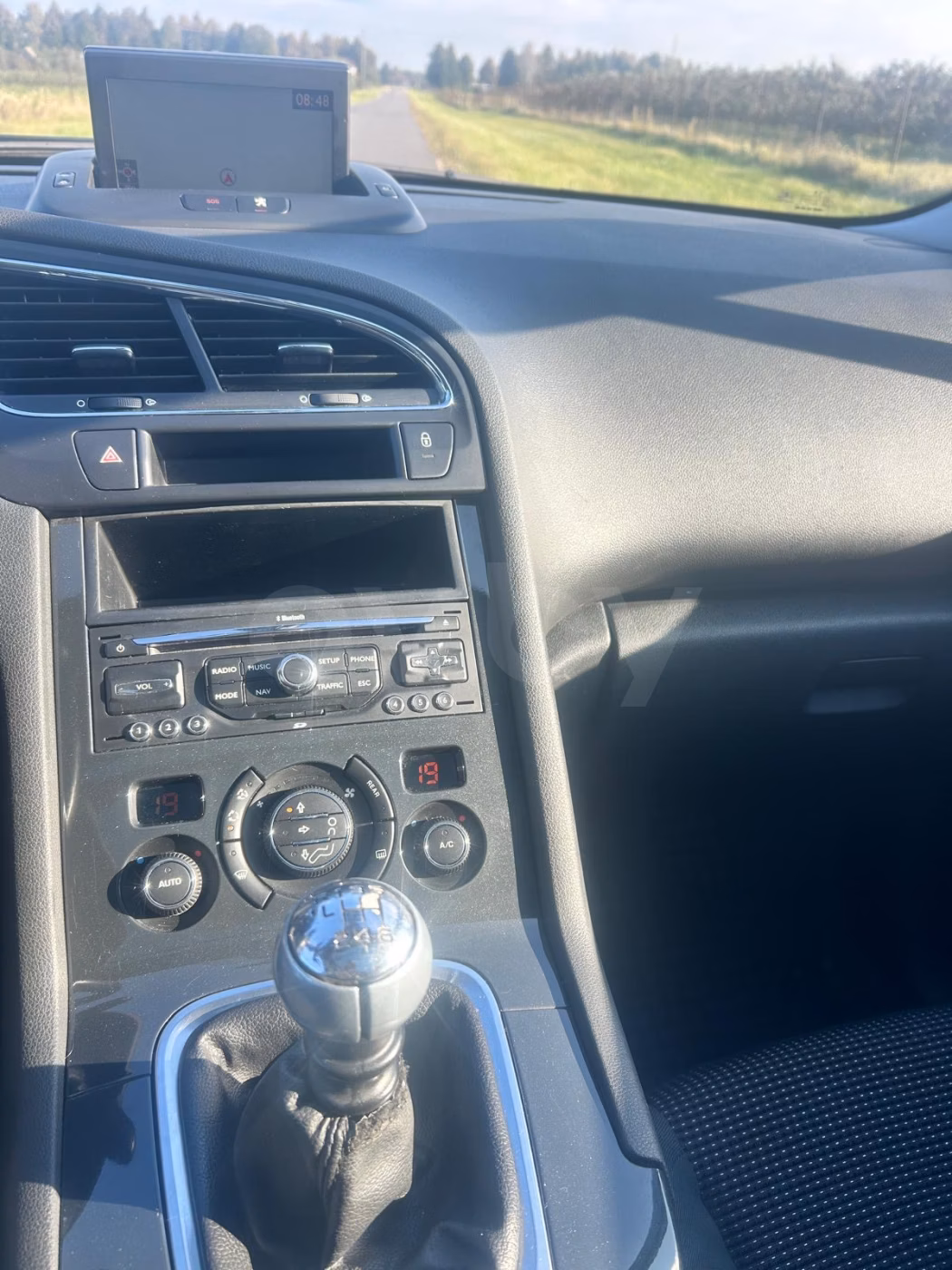 Peugeot 5008 фото 13