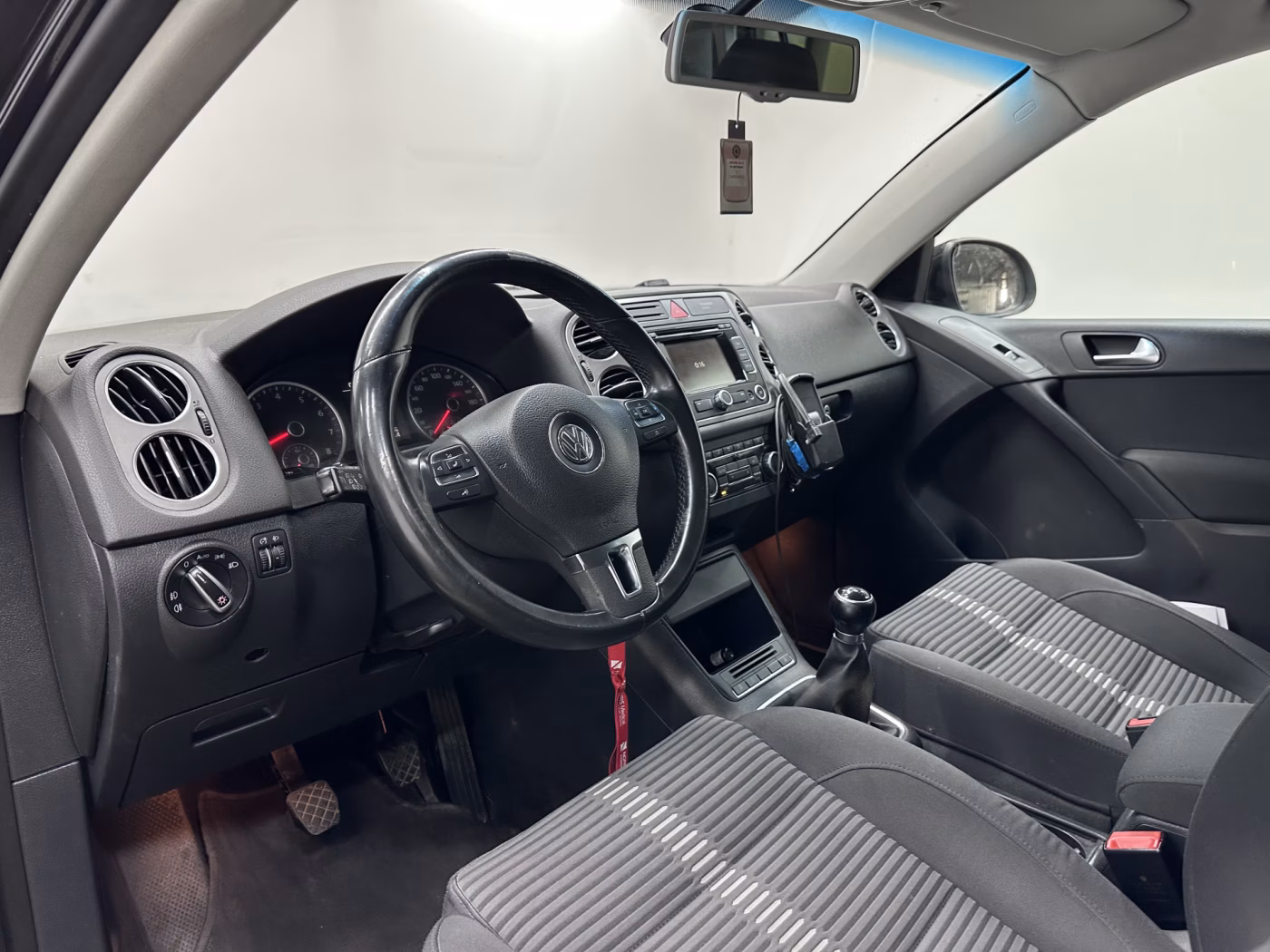 Volkswagen Tiguan фото 7