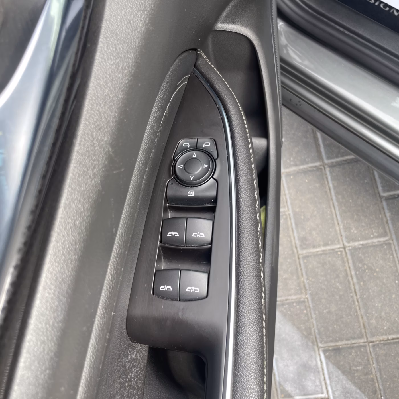 Opel Insignia фото 10