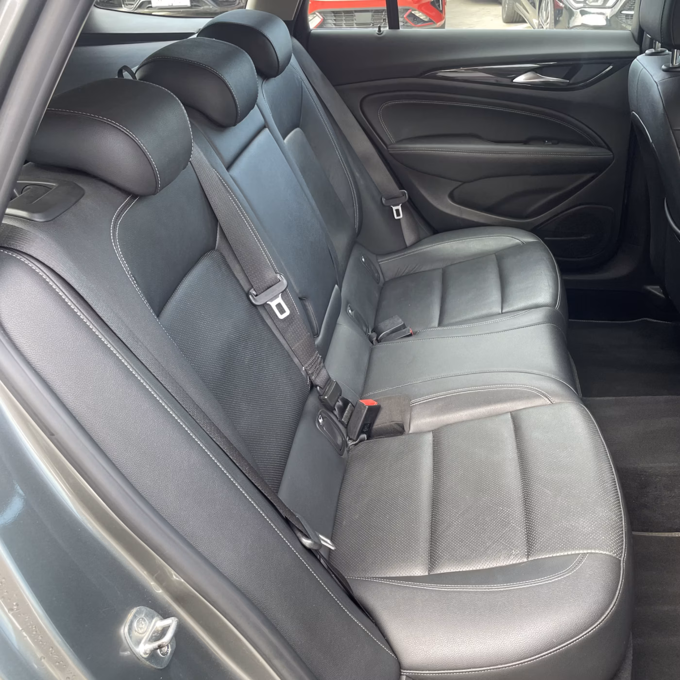 Opel Insignia фото 20