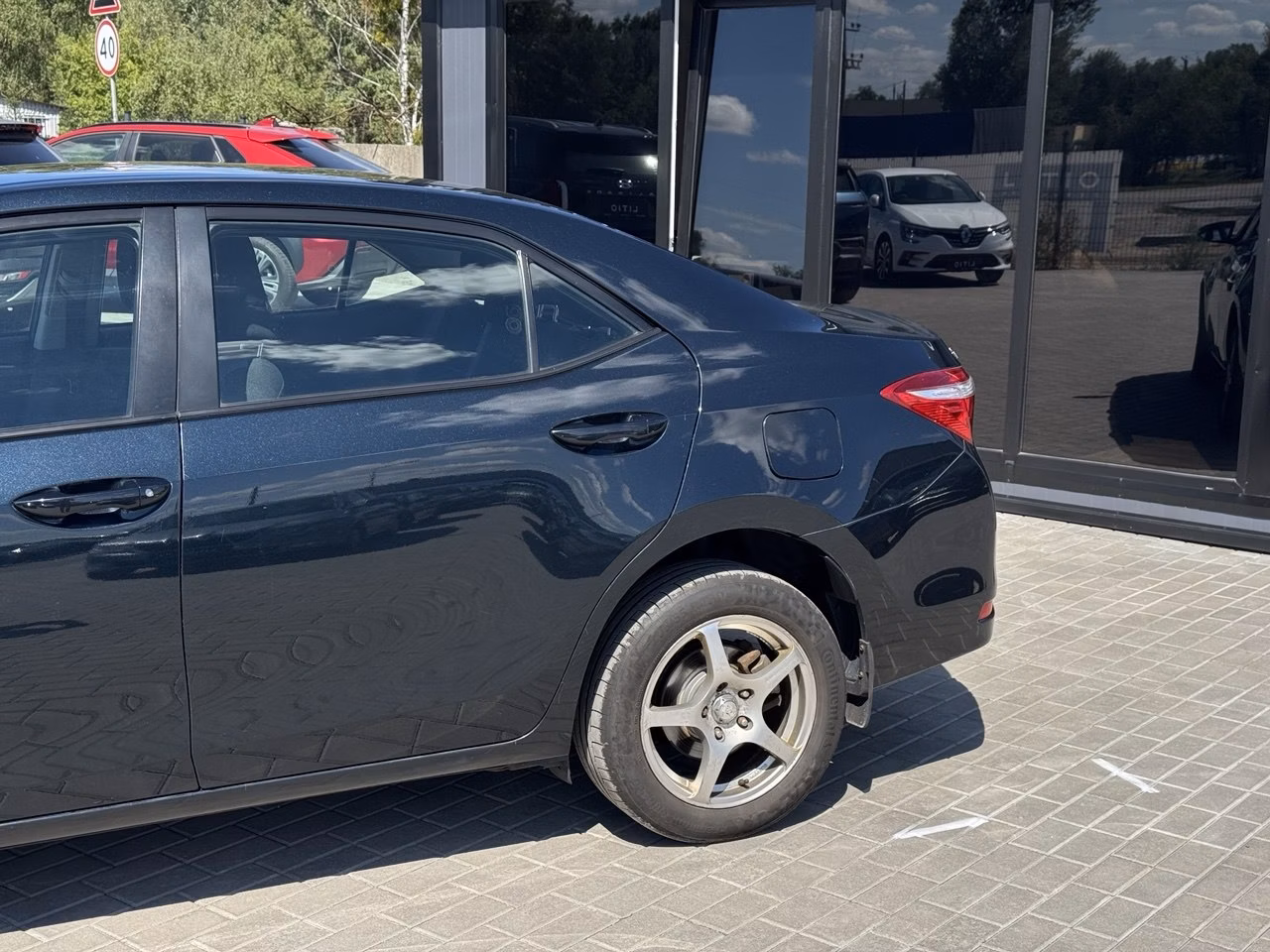 Toyota Corolla фото 4