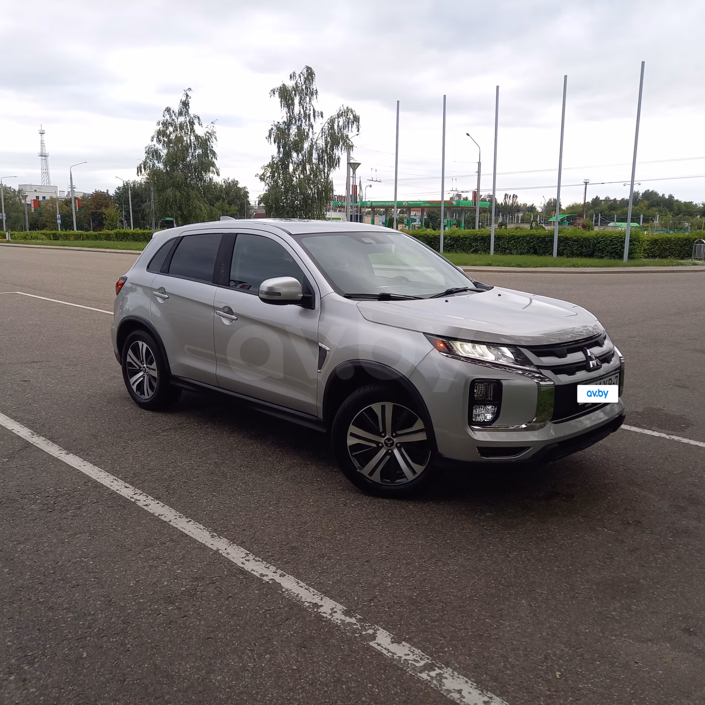 Mitsubishi Outlander Sport фото 4