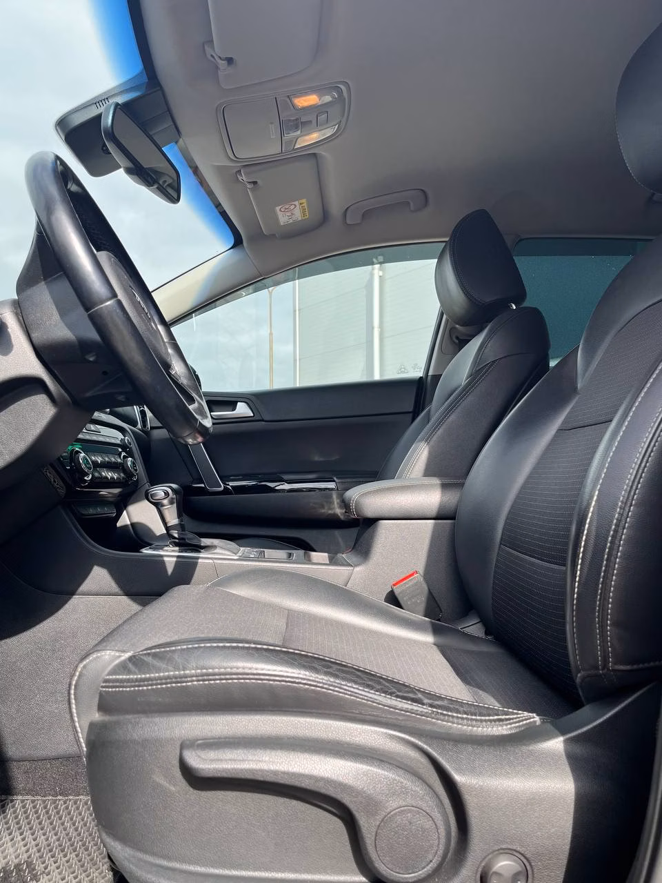 Kia Sportage фото 11