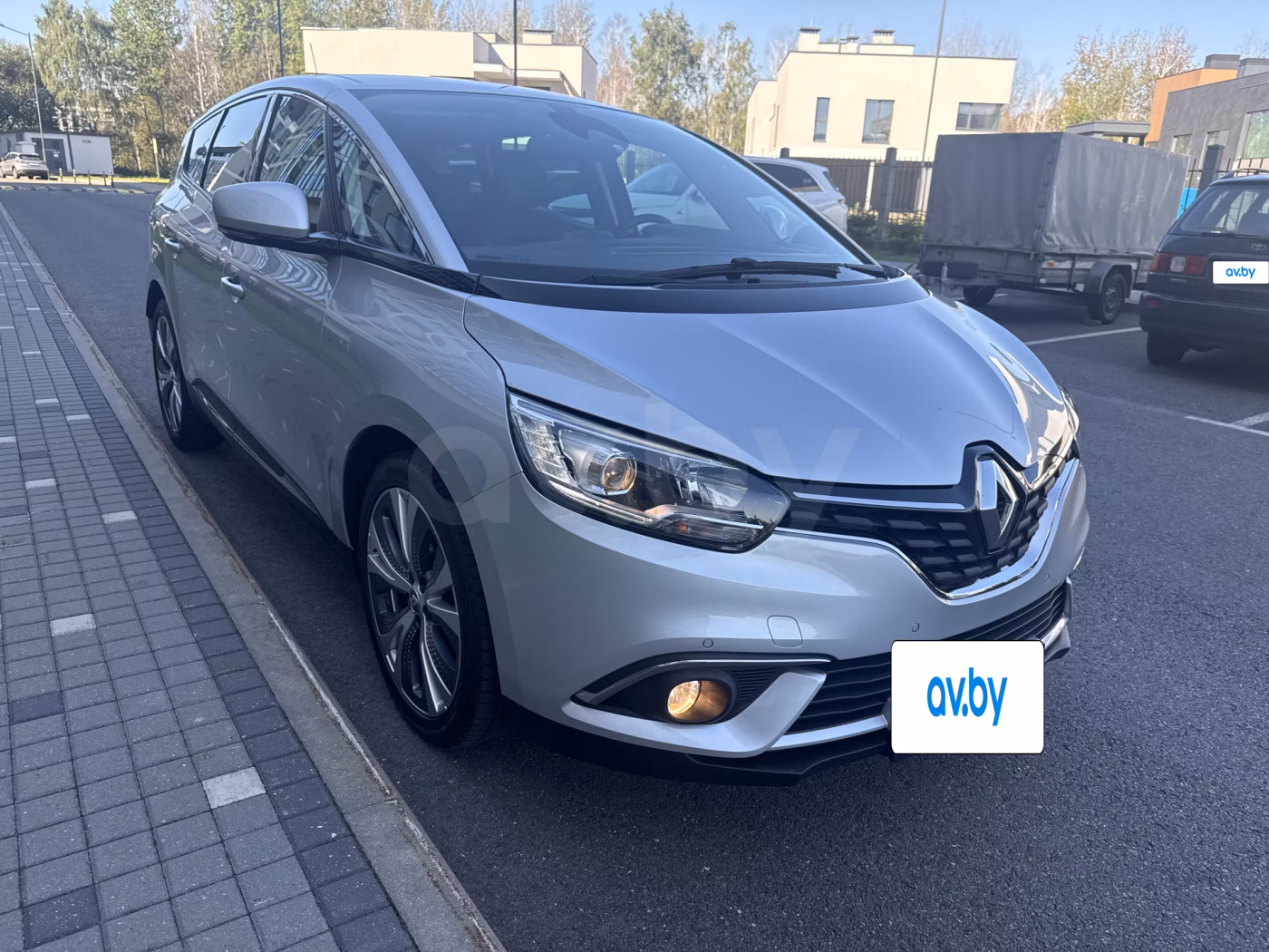 Renault Grand Scenic фото 4