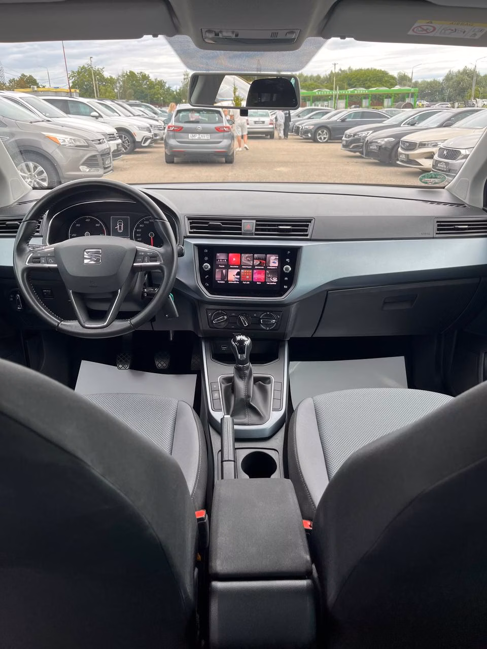 SEAT Arona фото 12