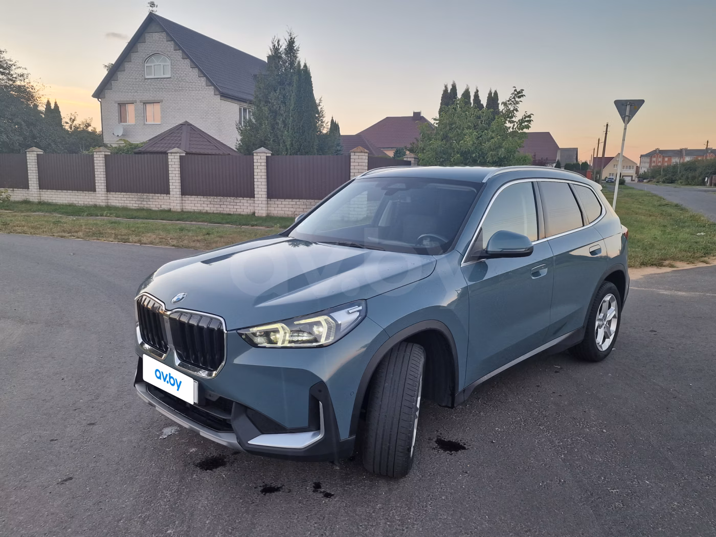 BMW X1 фото 12