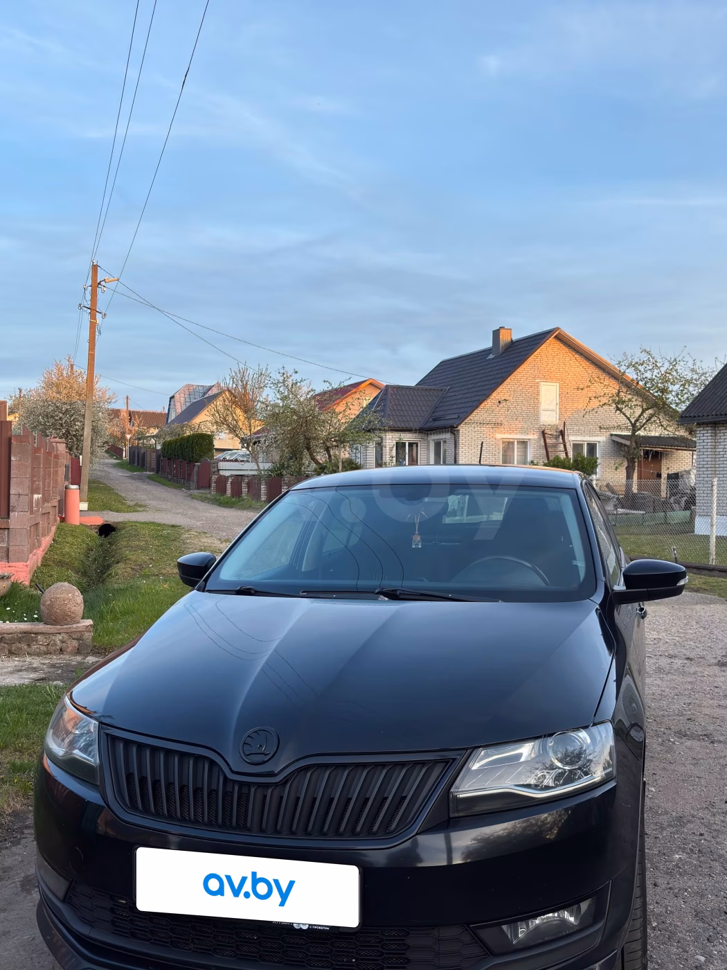 Skoda Rapid фото 8