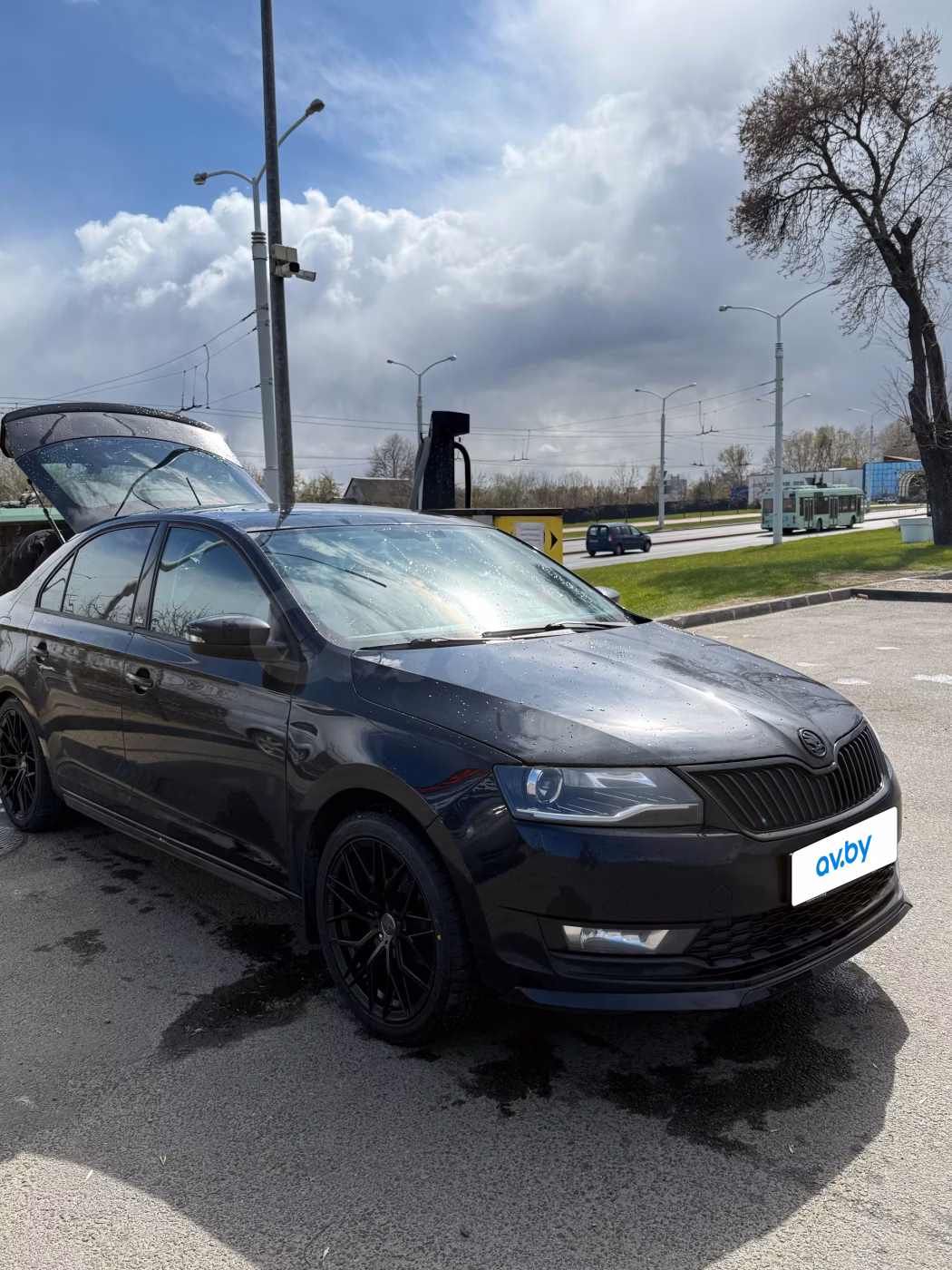 Skoda Rapid фото 10