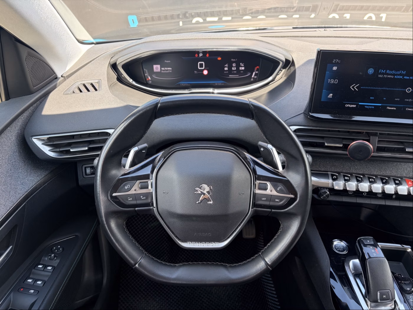 Peugeot 3008 фото 8