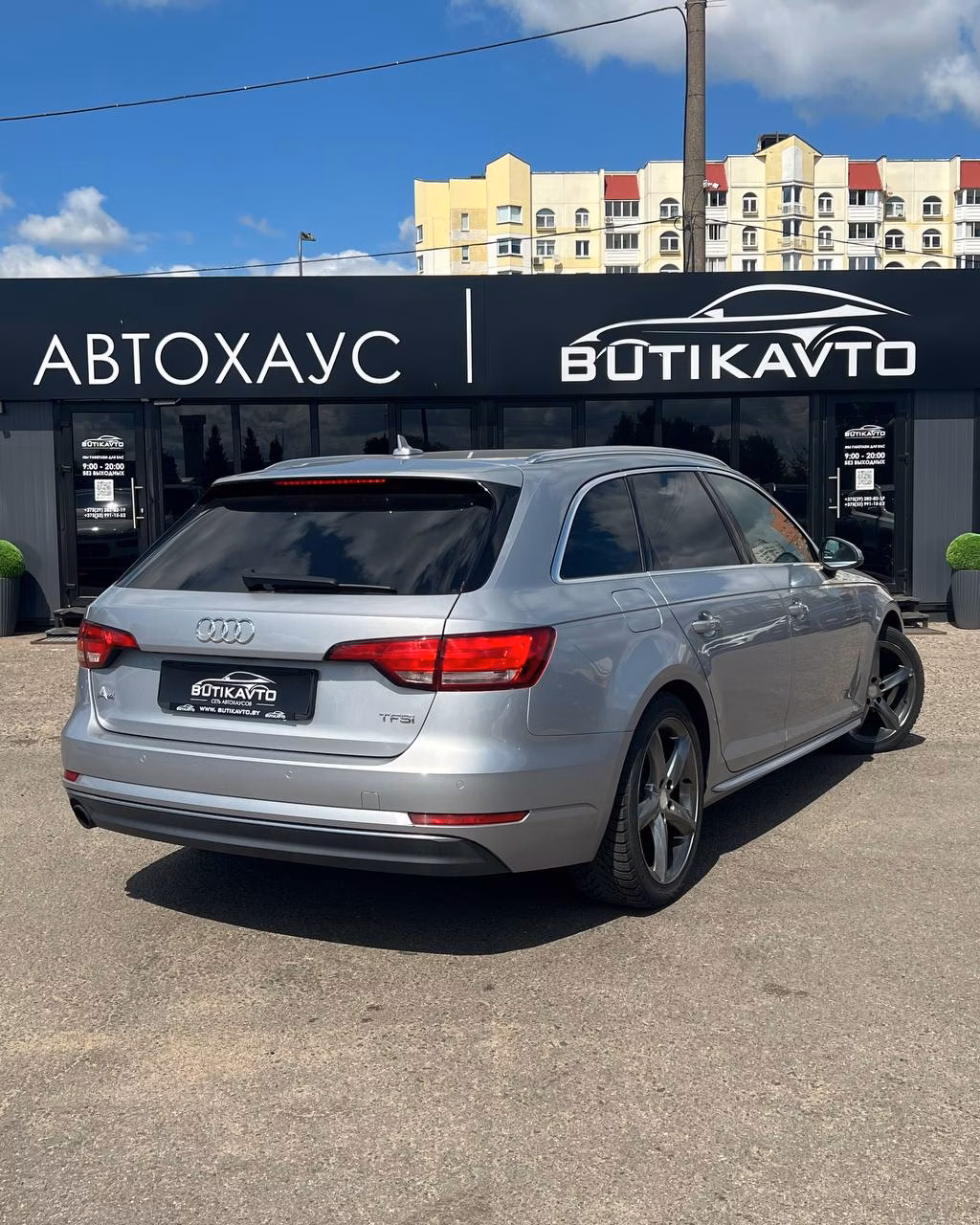 Audi A4 фото 6