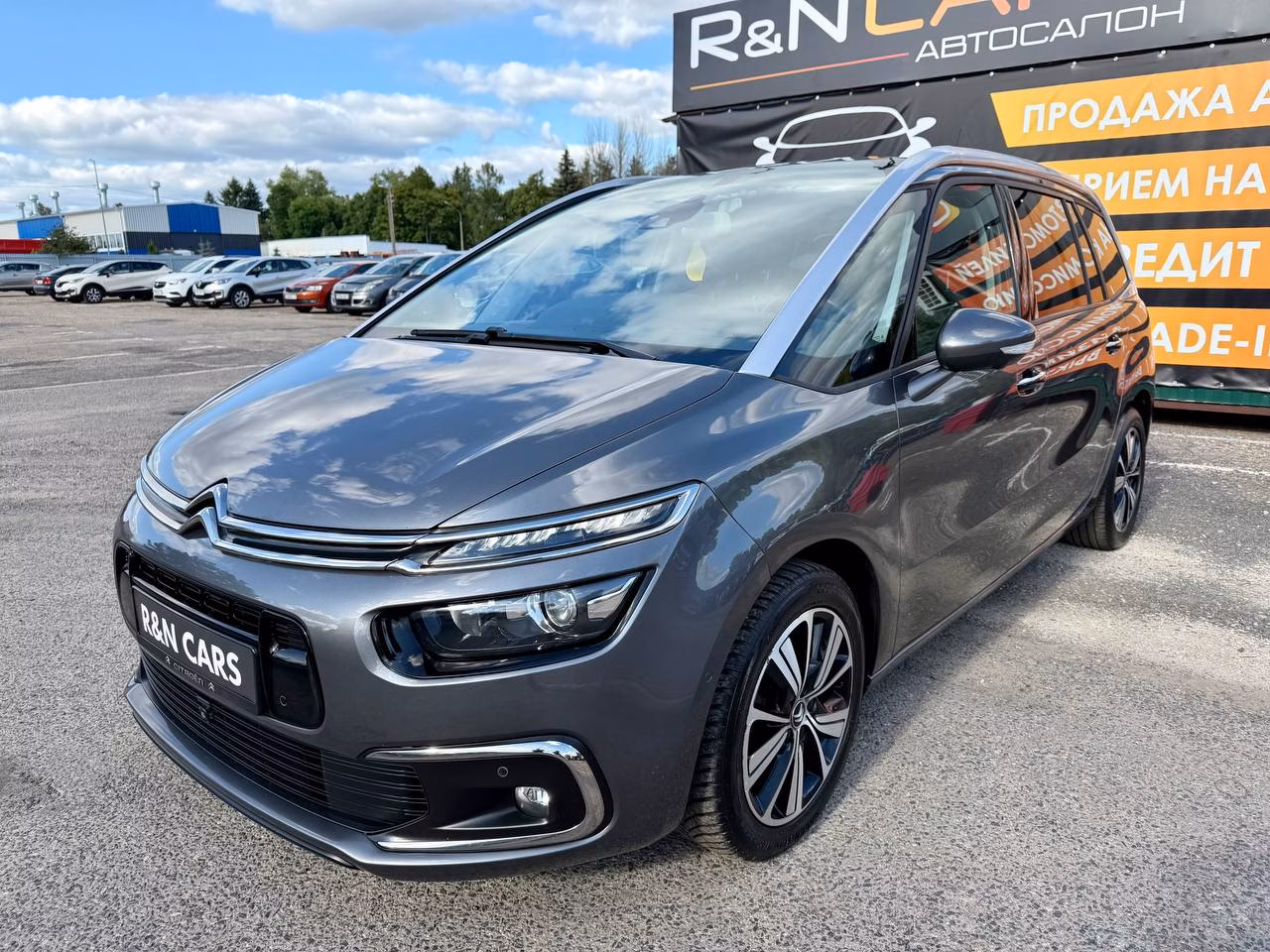 Citroen C4 Grand Picasso фото 11