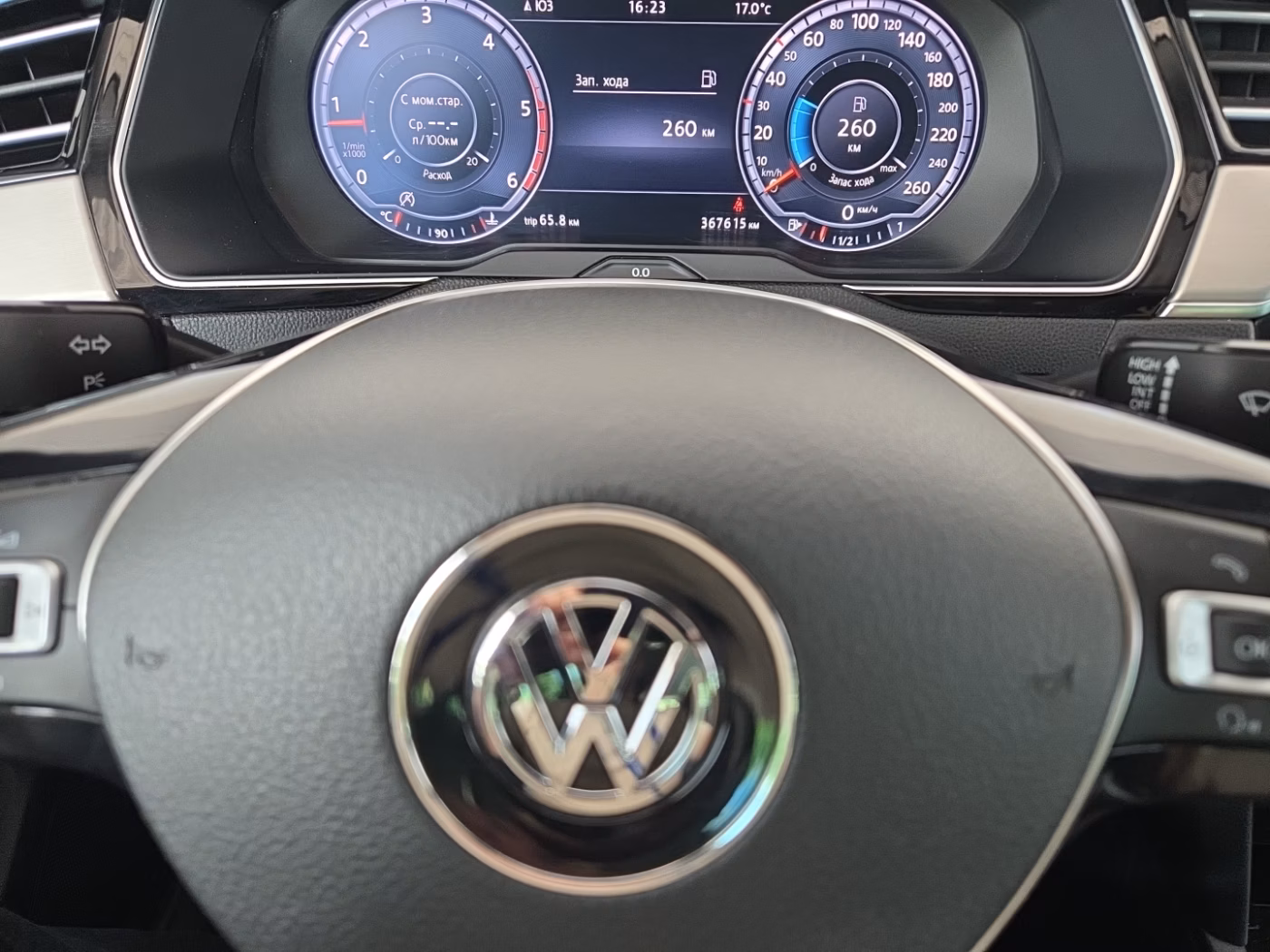 Volkswagen Passat фото 20