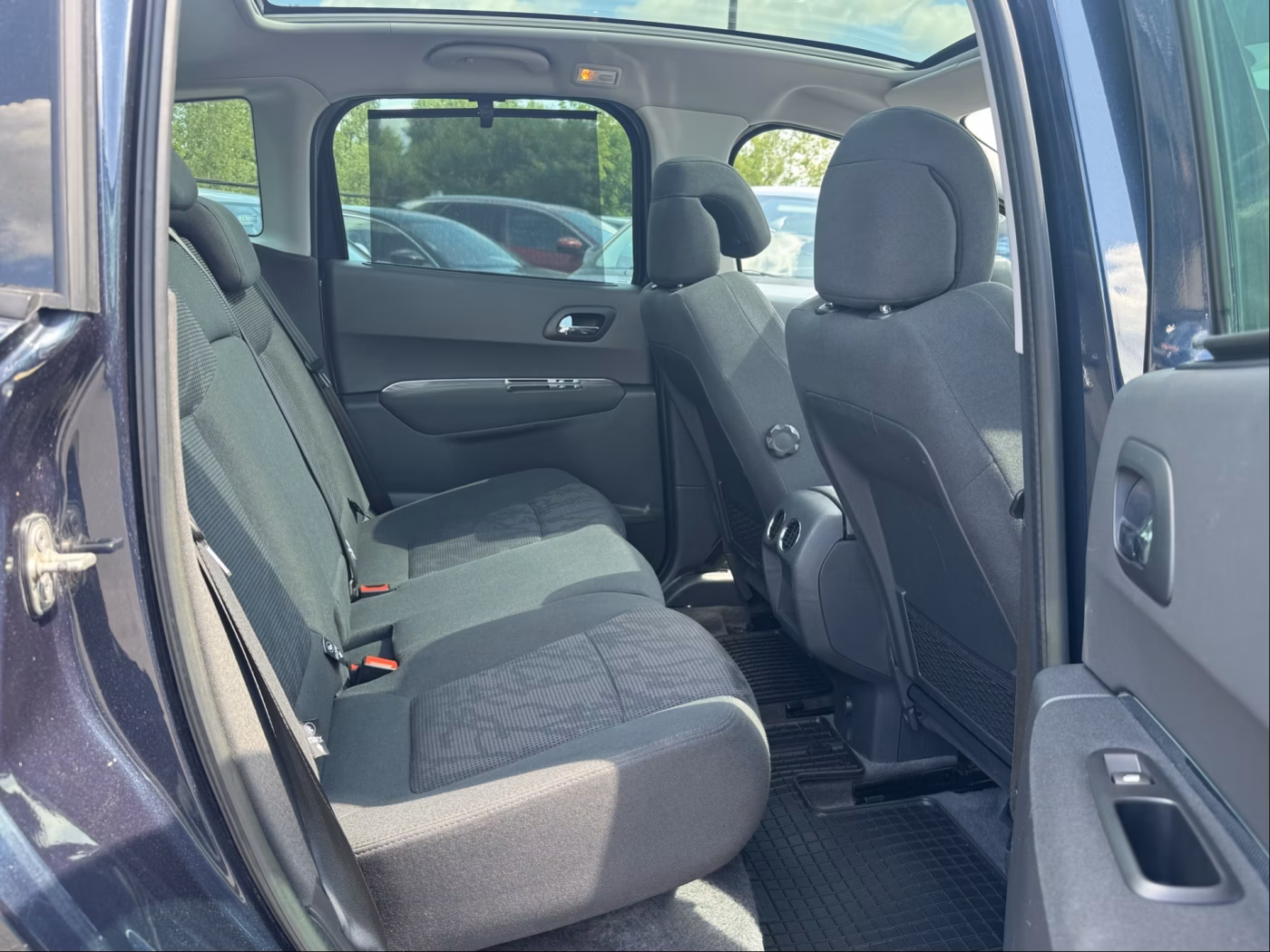 Peugeot 3008 фото 15