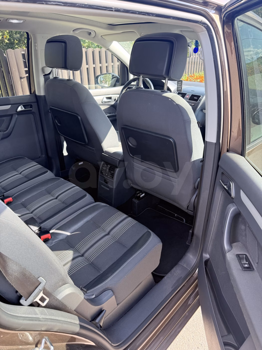 Volkswagen Touran фото 17