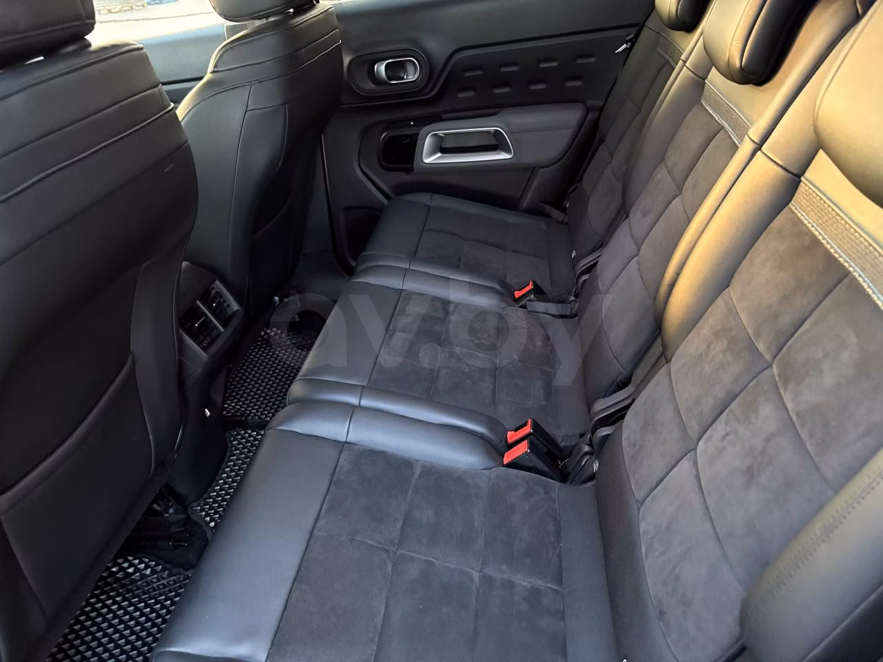Citroen C5 Aircross фото 9
