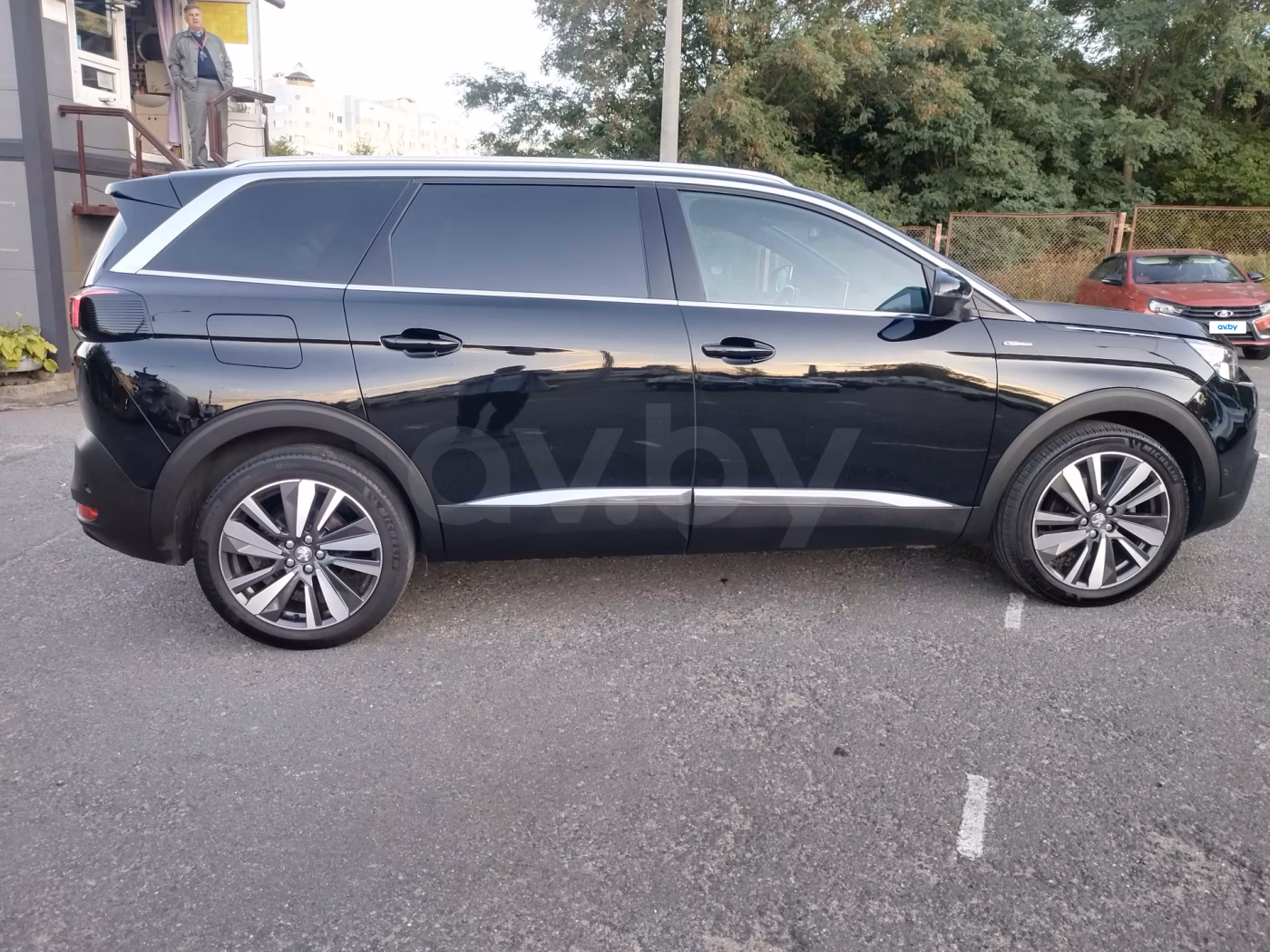 Peugeot 5008 фото 6