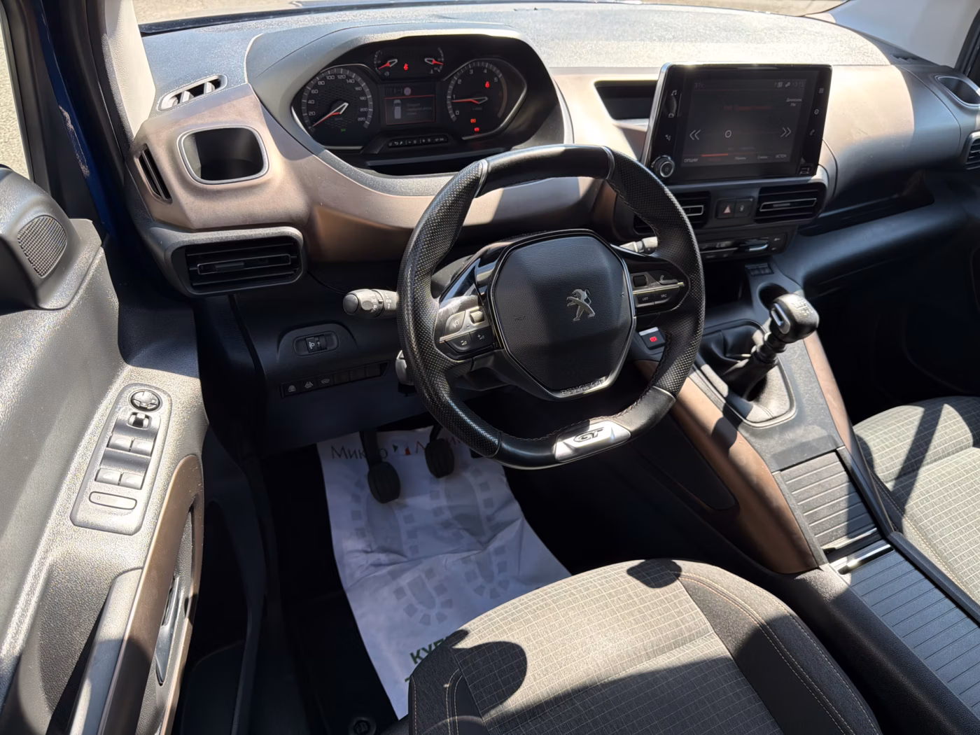 Peugeot Rifter фото 11
