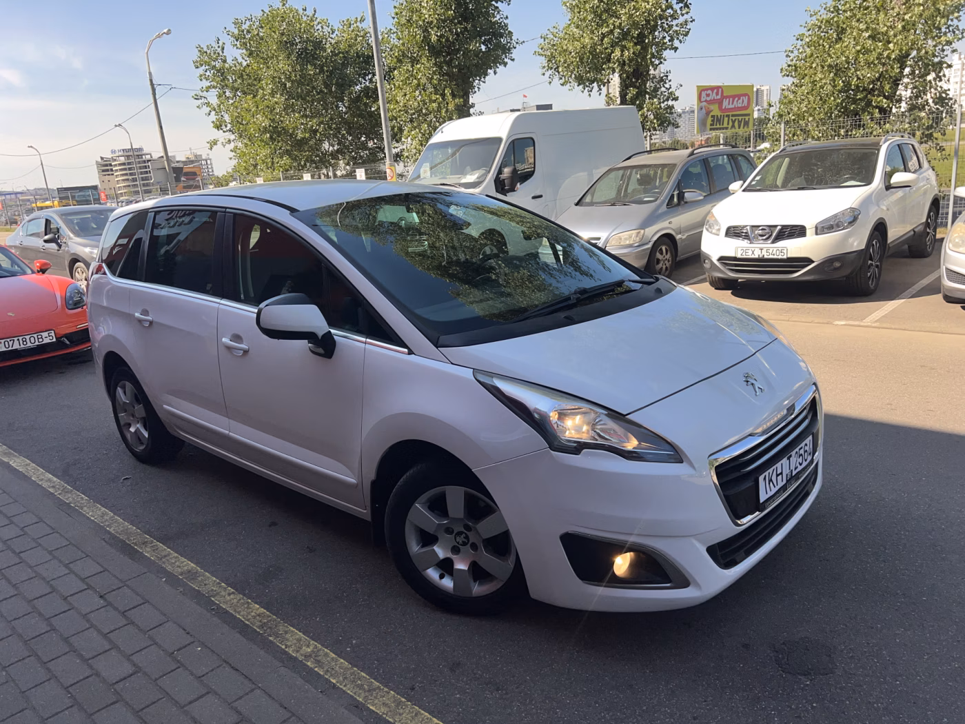 Peugeot 5008