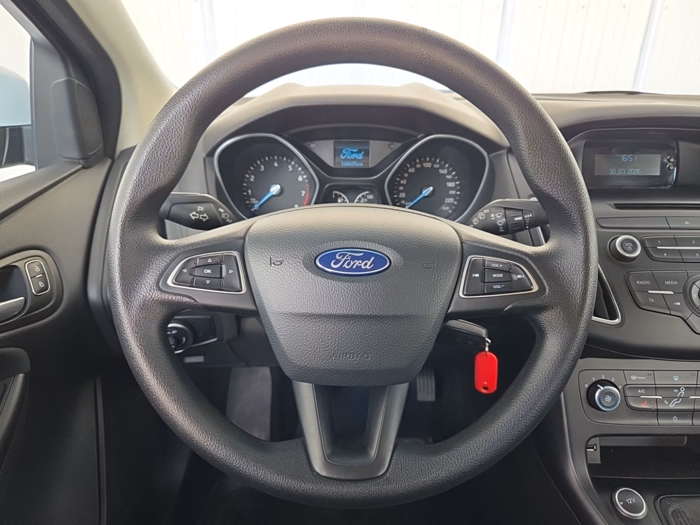Ford Focus фото 9