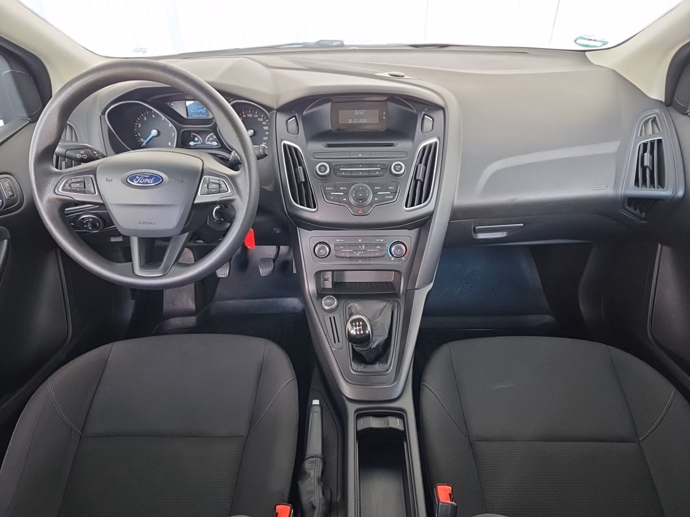 Ford Focus фото 10
