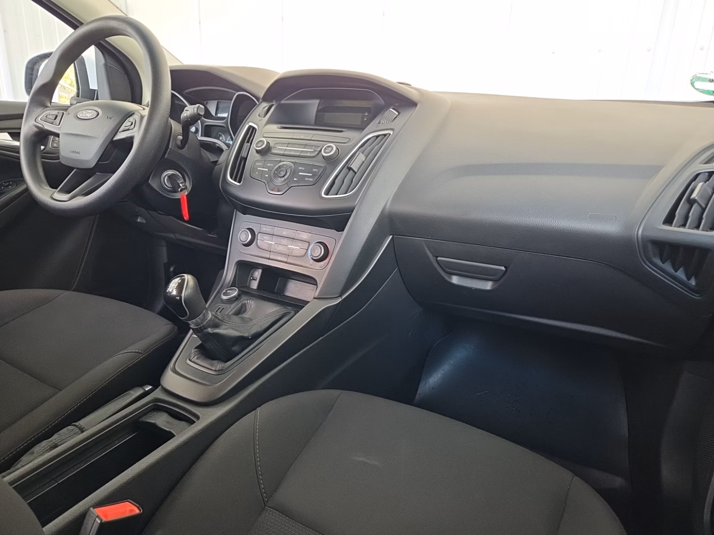 Ford Focus фото 11