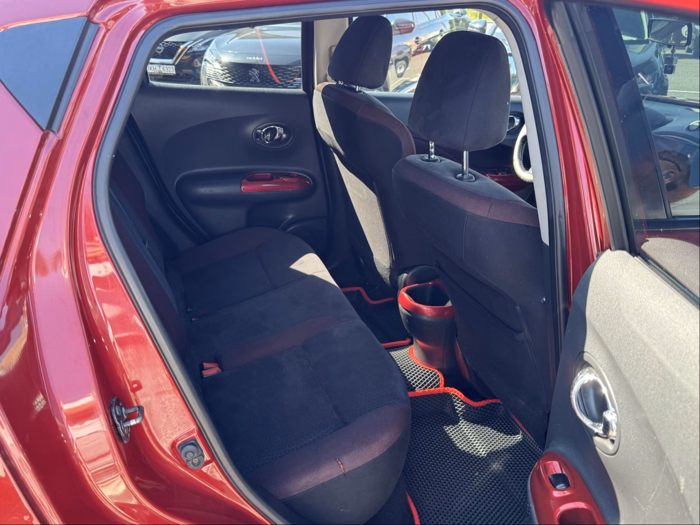 Nissan Juke фото 17