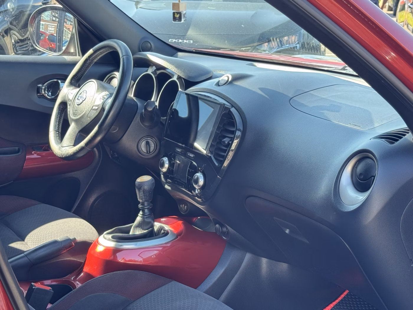 Nissan Juke фото 19