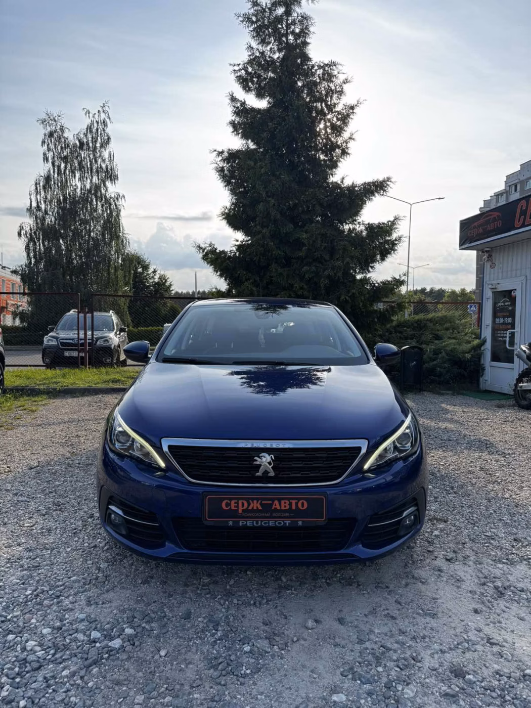 Peugeot 308 фото 2