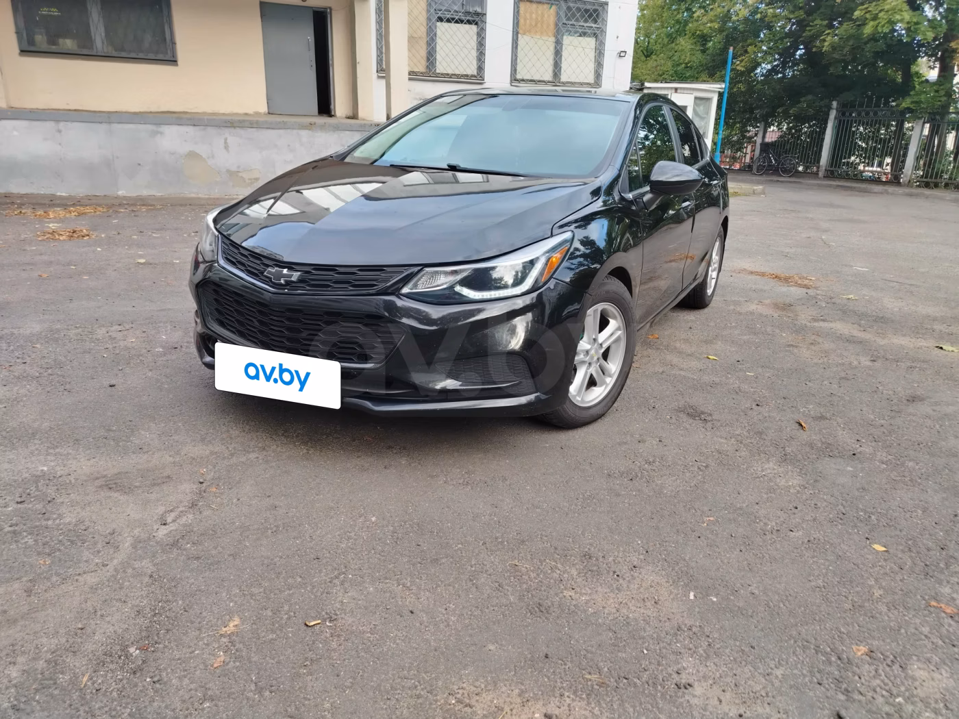 Chevrolet Cruze фото 2