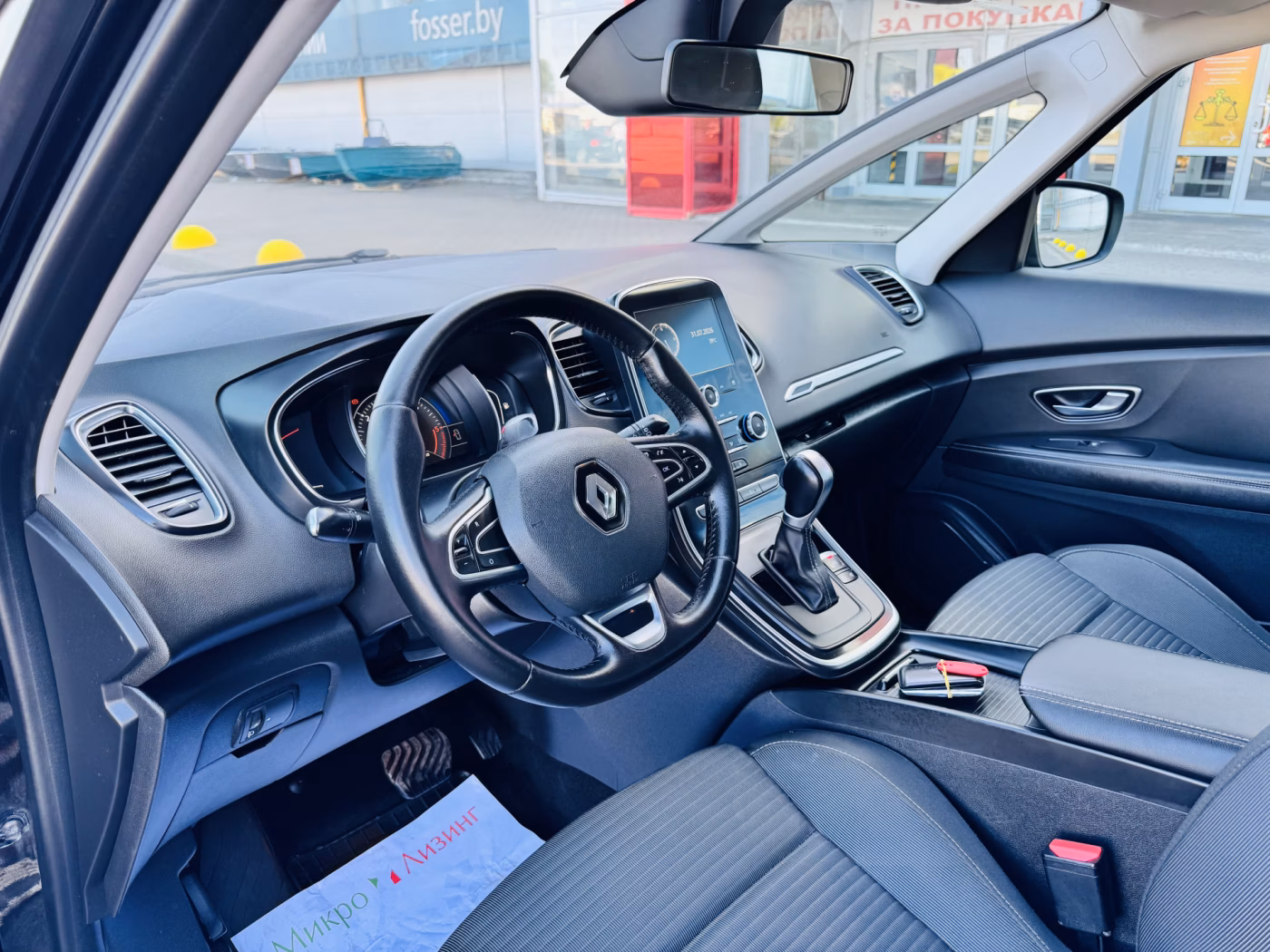 Renault Scenic фото 6
