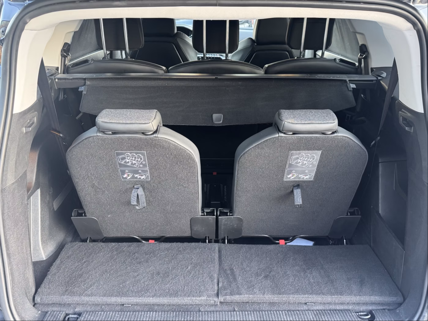 Peugeot 5008 фото 14