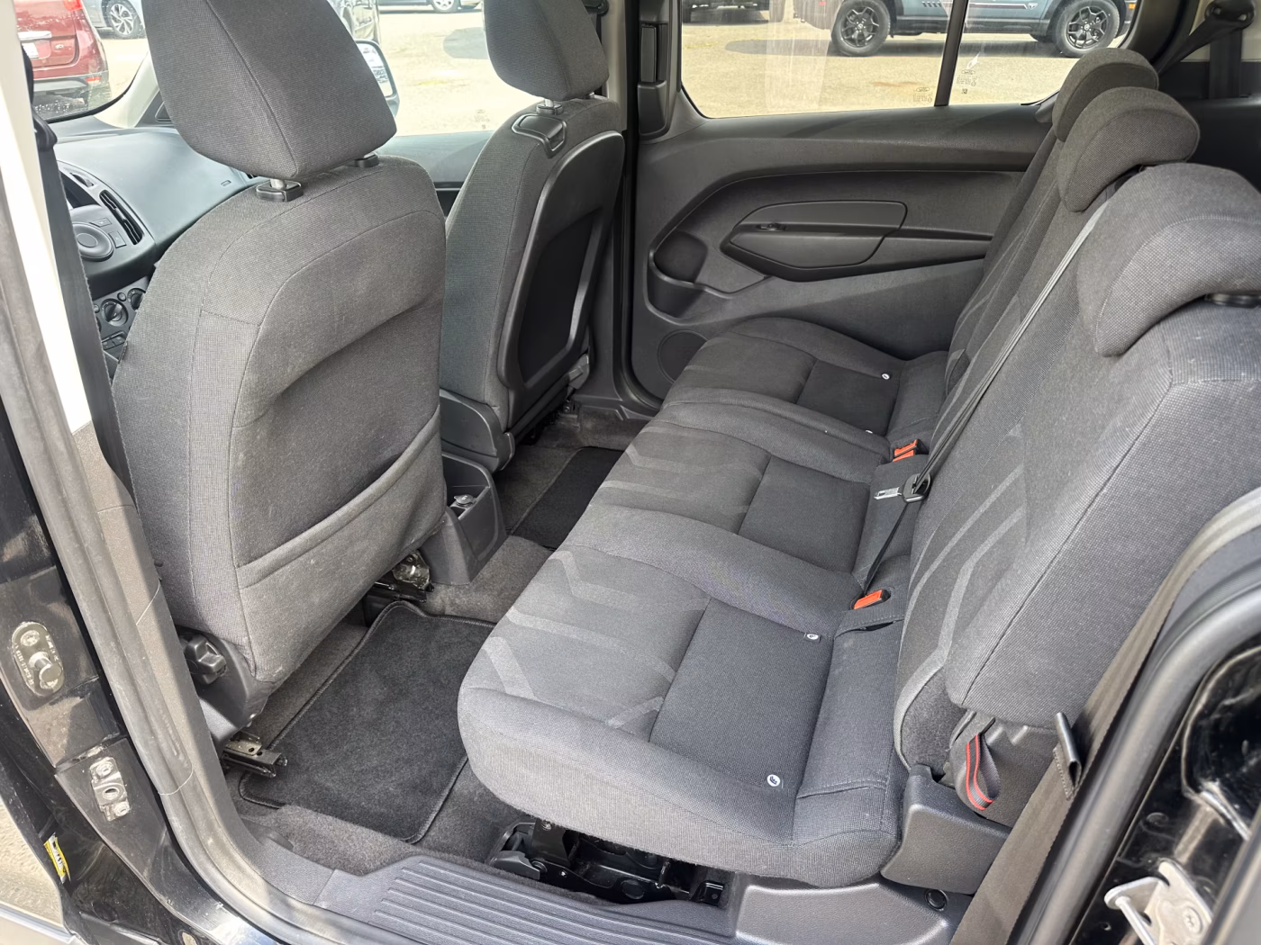 Ford Tourneo Connect фото 9